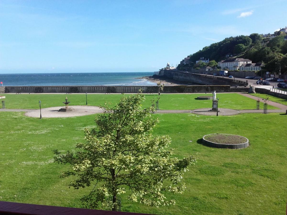 Youghal Luaran gambar