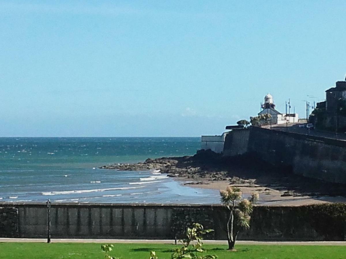 Youghal Luaran gambar